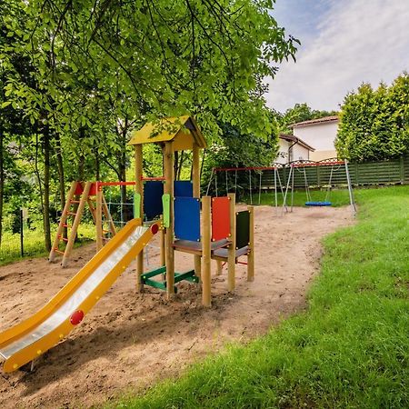 Turmalin Apartamenty Świeradów-Zdrój Exteriör bild